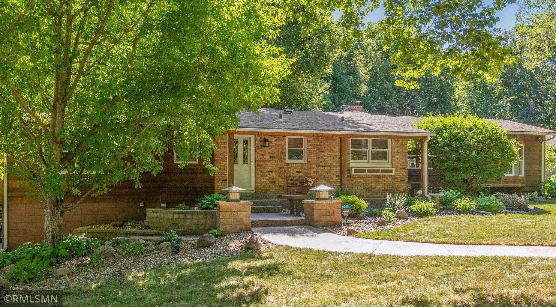20780 Garden Road Shorewood, MN 55331 - Photo 2 of 38