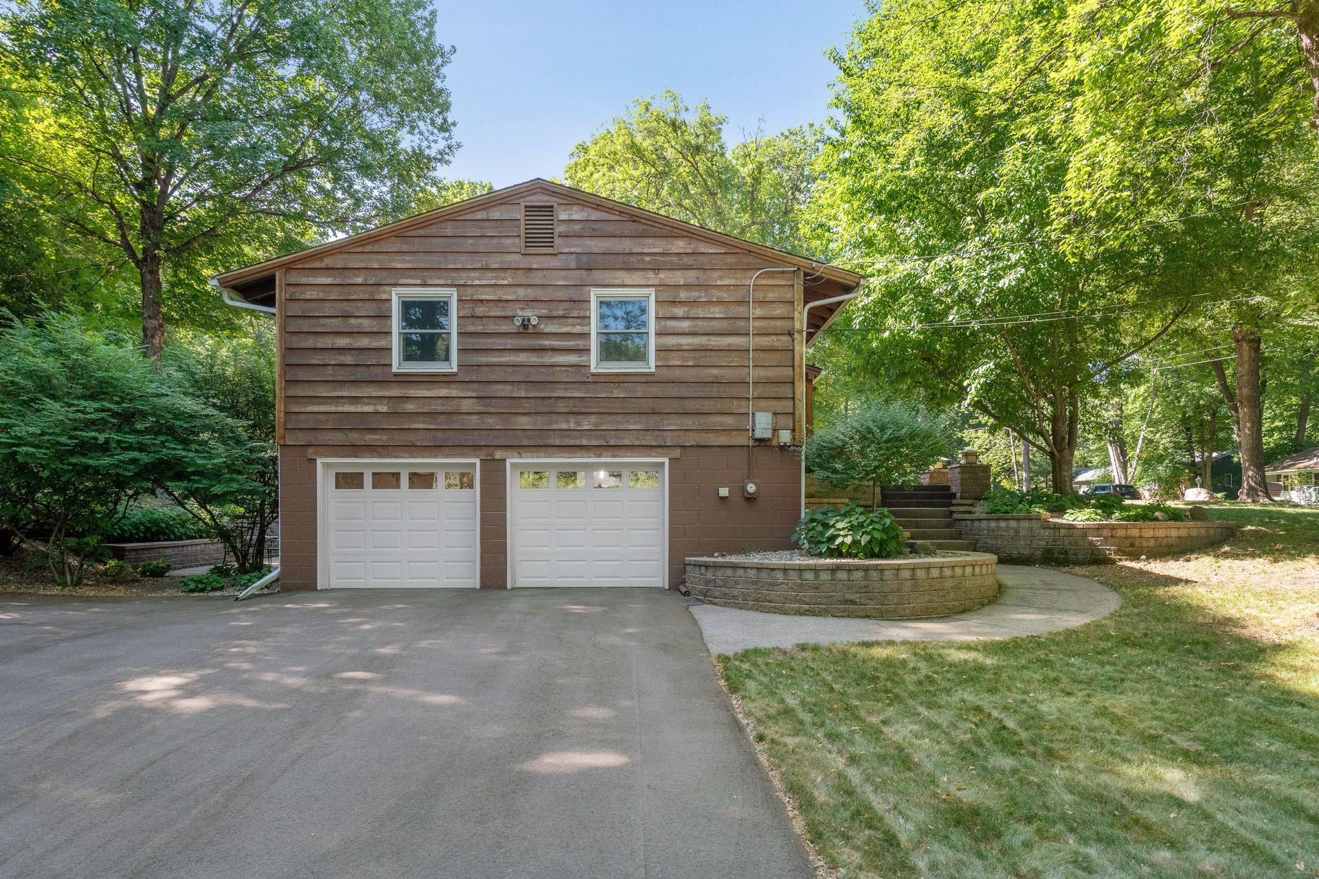 20780 Garden Road Shorewood, MN 55331 - Photo 7 of 38