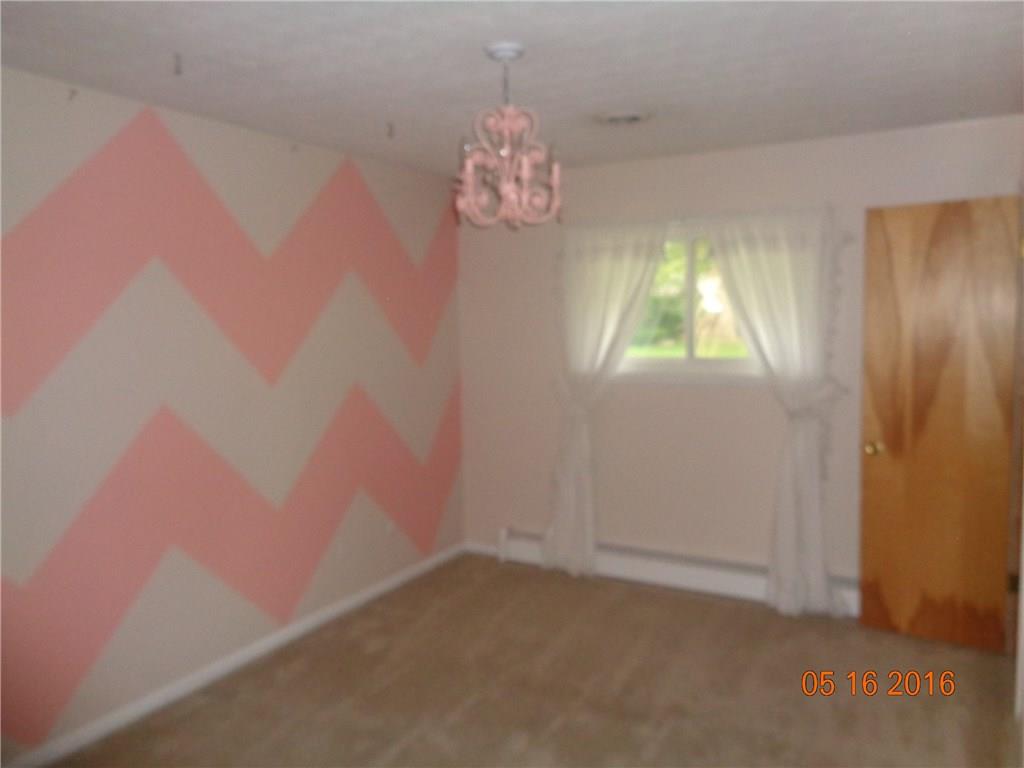 4102 Ridgeway Avenue Columbus, IN 47203 - Photo 7 of 18
