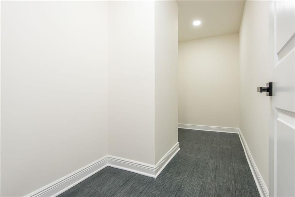 3365 Ardley Road Southwest Atlanta, GA 30311 - Photo 33 of 62 a view of small space