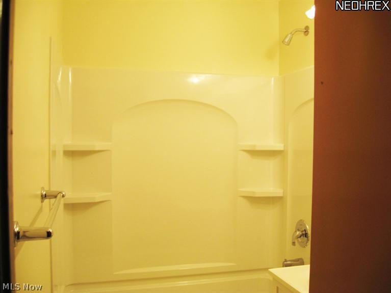 1392 Bennett Road Madison, OH 44057 - Photo 6 of 25