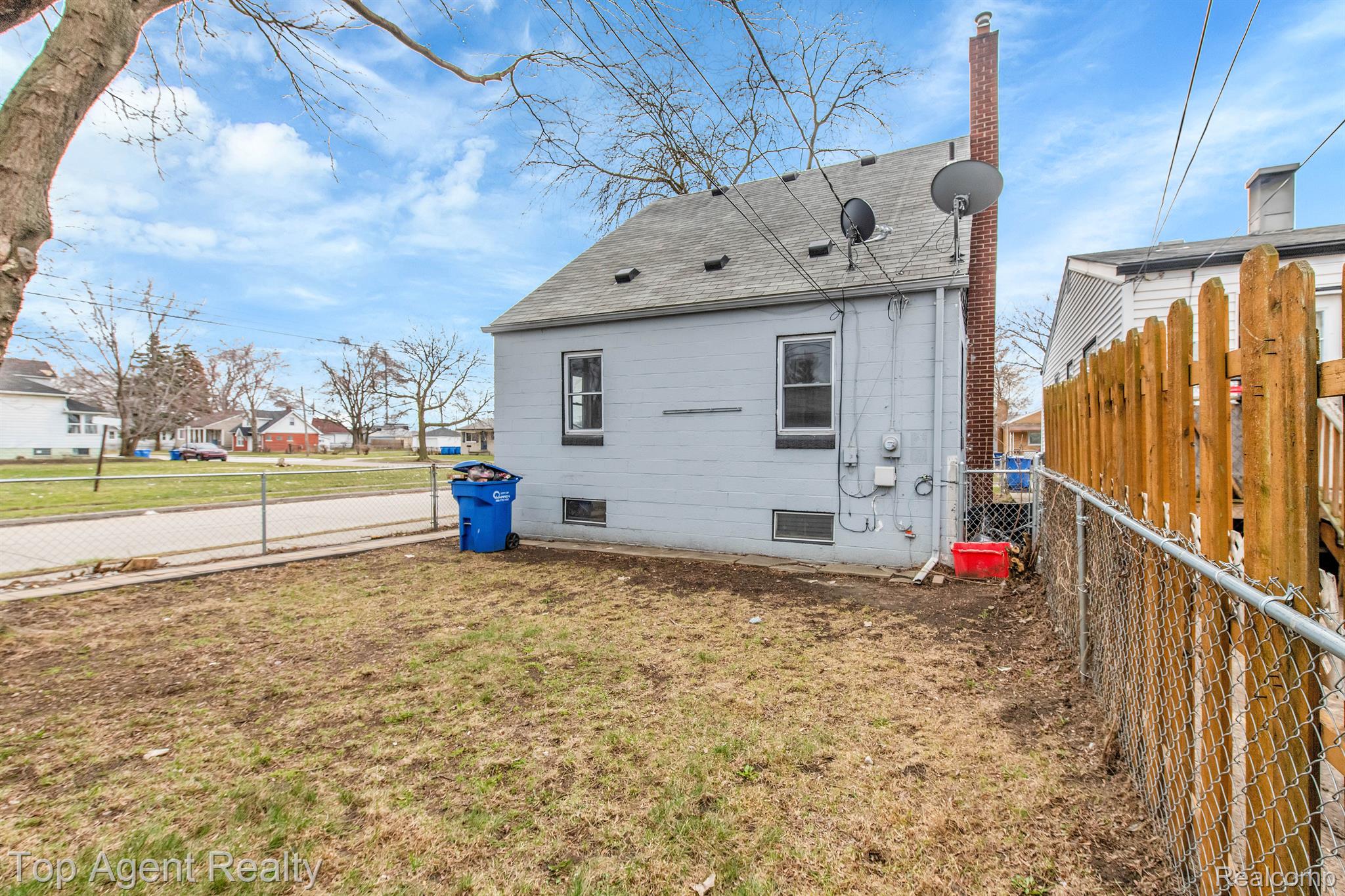 8119 Rivard Avenue Warren, MI 48089 - Photo 28 of 30 Gallery Image 28