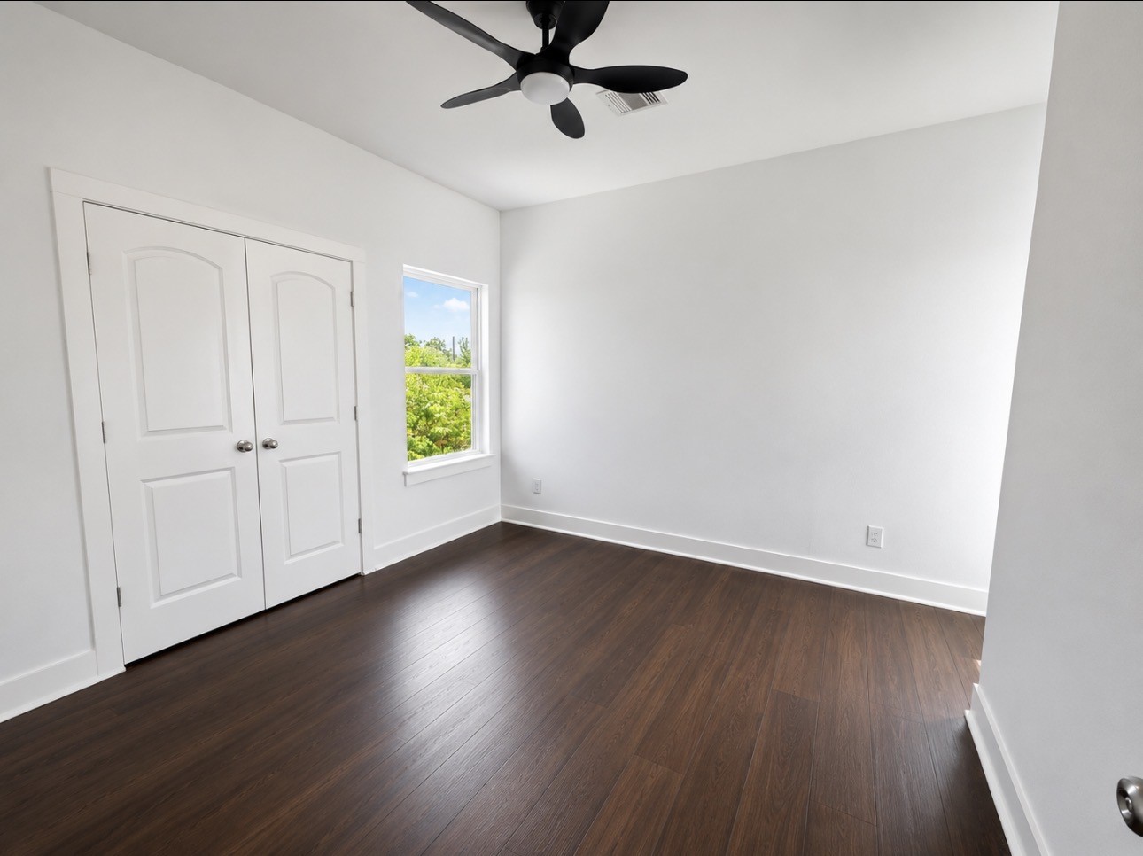 7938 Angus Street Houston, TX 77028 - Photo 13 of 18