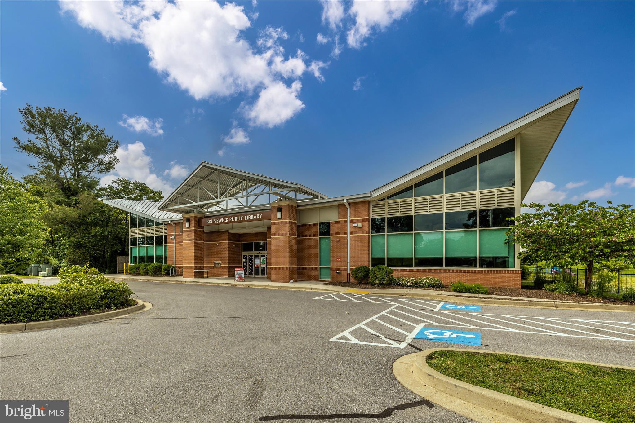 1202 Dargon Quarry Lane Brunswick, MD 21716 - Photo 72 of 76 a view of a building with a garden