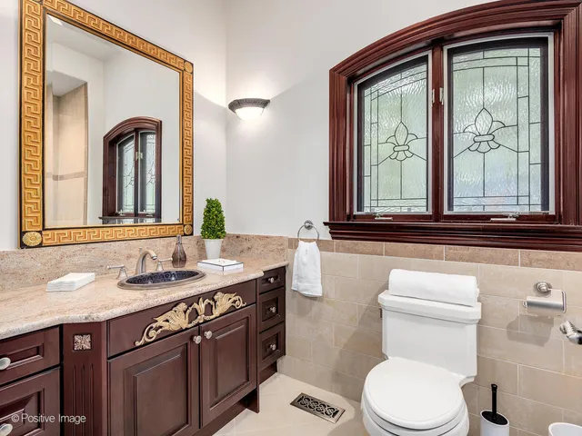 $2,500,000 | 11315 77th Street, Burr Ridge, IL 60527