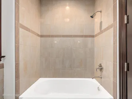 $2,500,000 | 11315 77th Street, Burr Ridge, IL 60527