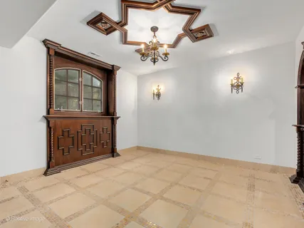 $2,500,000 | 11315 77th Street, Burr Ridge, IL 60527