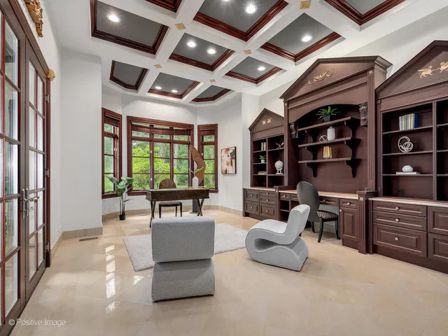 $2,500,000 | 11315 77th Street, Burr Ridge, IL 60527