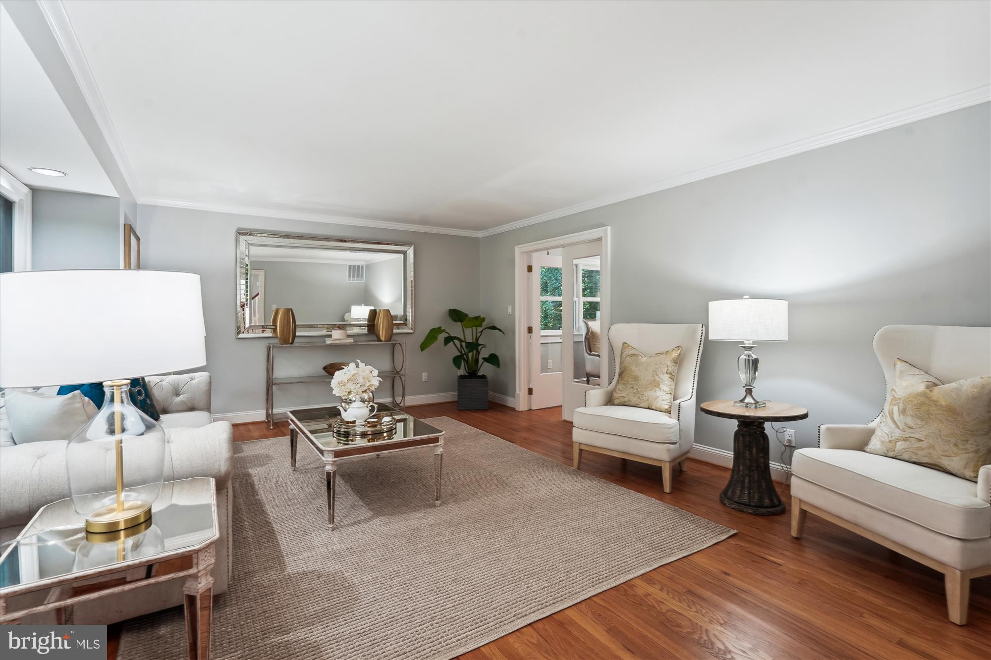 2559 Five Oaks Road Vienna, VA 22181 - Photo 13 of 55 a living room with furniture and a wooden floor