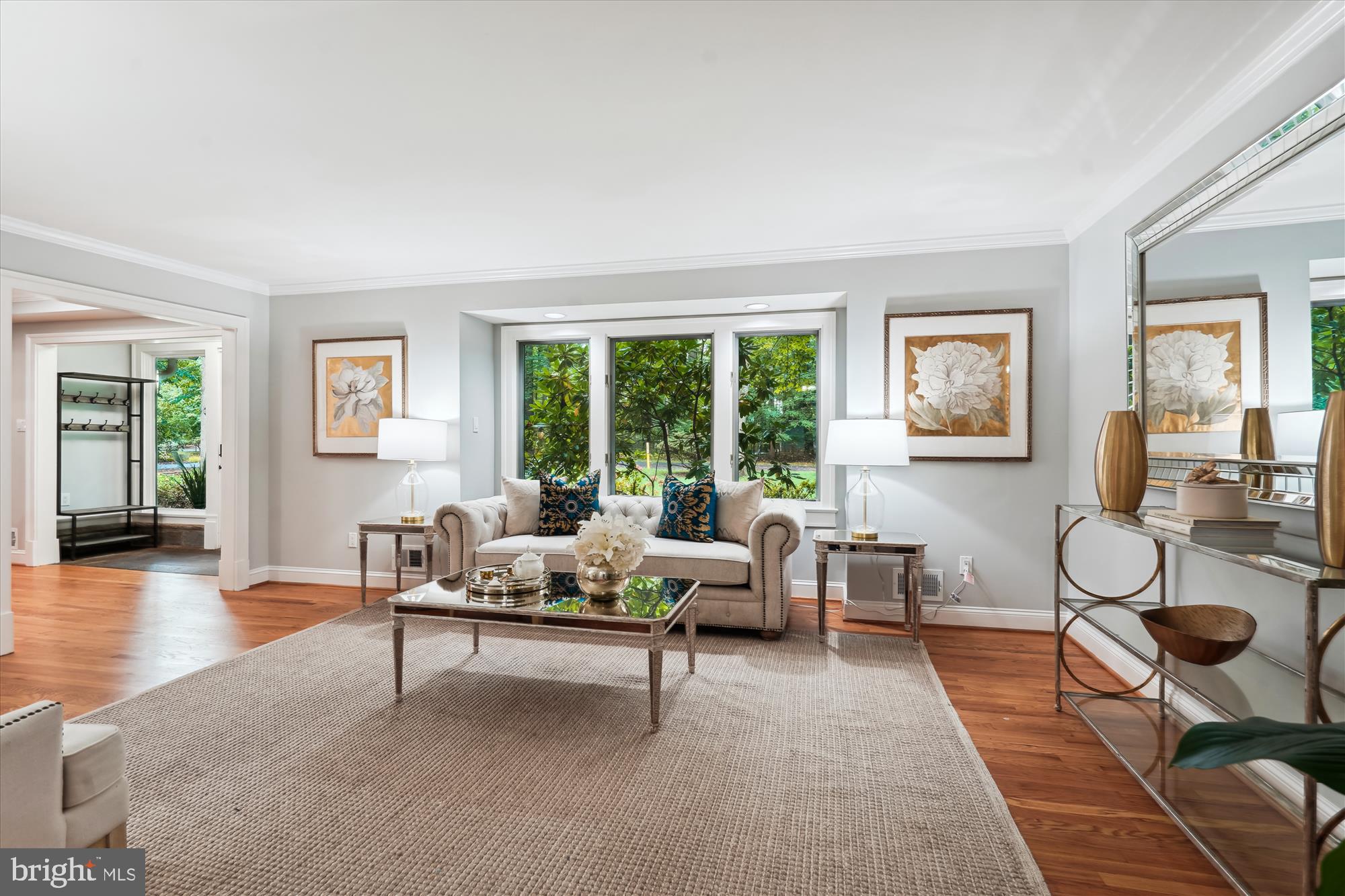 2559 Five Oaks Road Vienna, VA 22181 - Photo 14 of 55 a living room with furniture and a large window