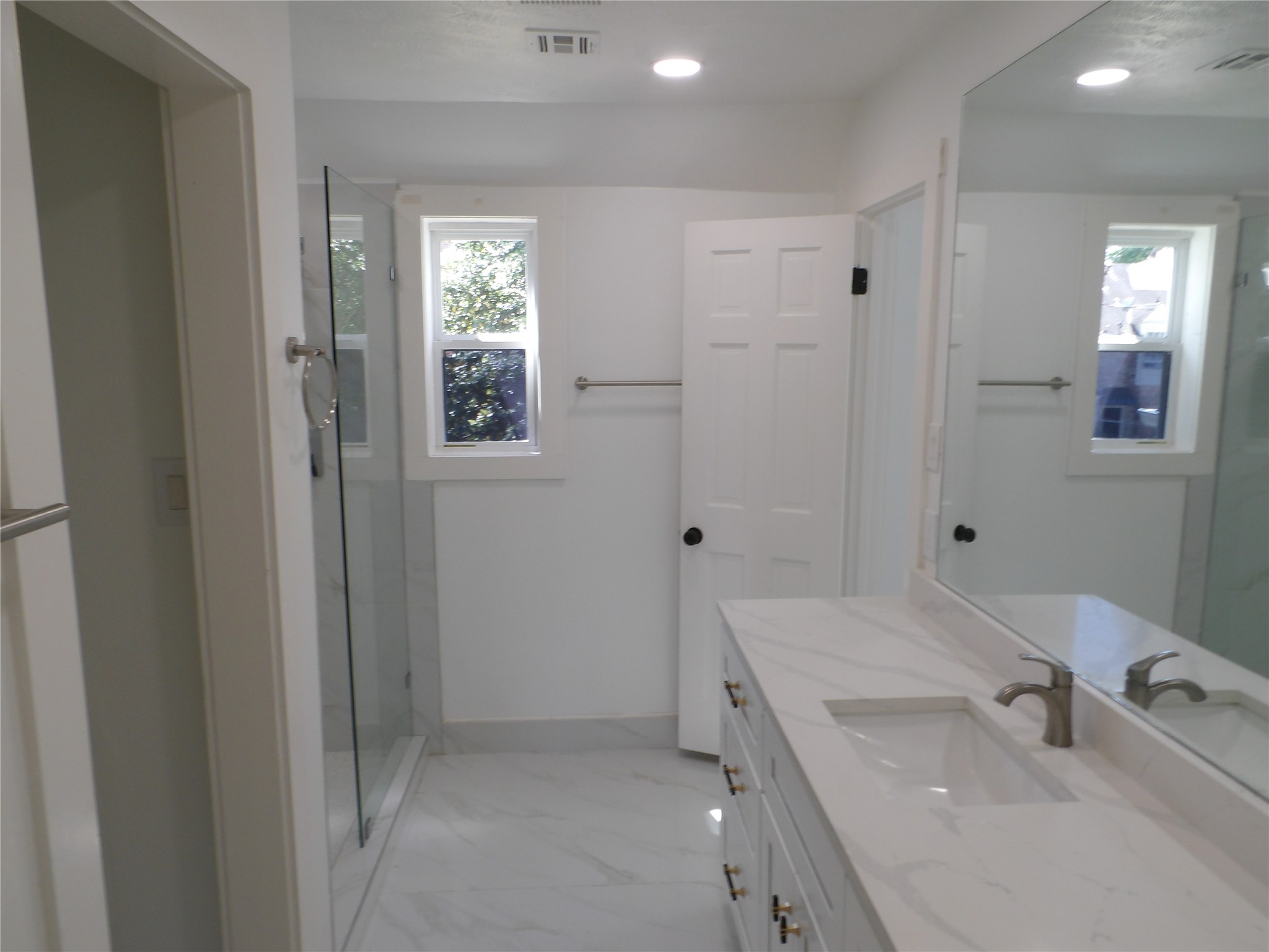 5623 Theall Road Houston, TX 77066 - Photo 19 of 20