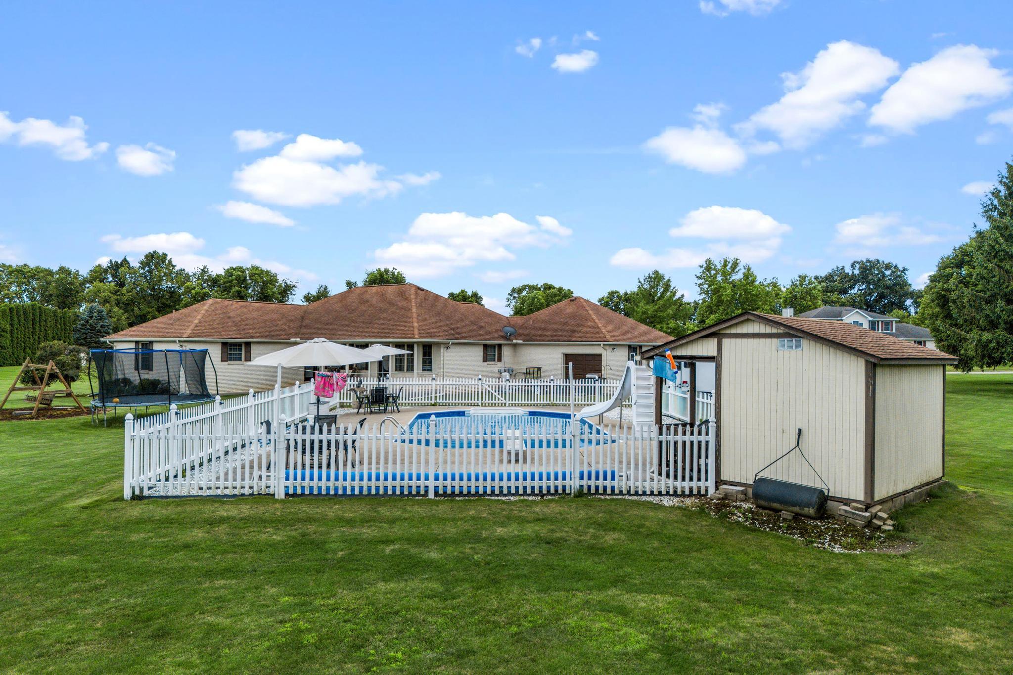 3984 Morningside Drive Springfield, OH 45502 - Photo 5 of 48 MRNGSDE-8