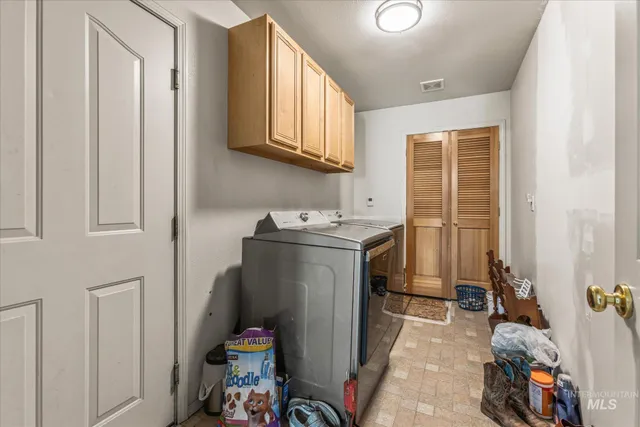 $549,900 | 1331 John Day Highway, Vale, OR 97918