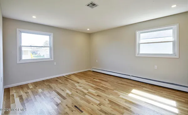 $374,900 | 9 Mirador Court, Toms River, NJ 08757