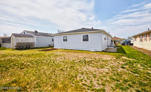 $374,900 | 9 Mirador Court, Toms River, NJ 08757