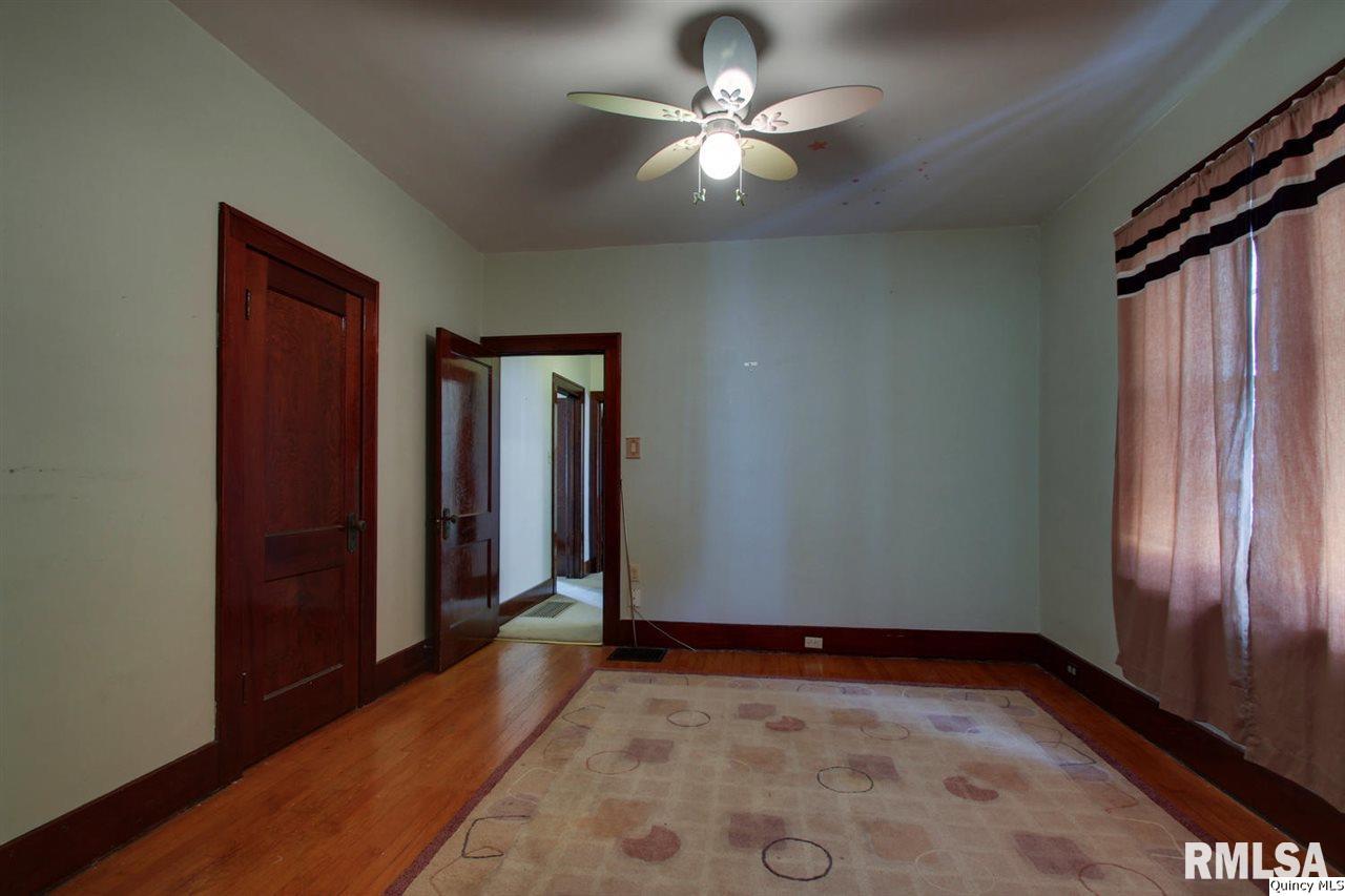 2241 Spring Street Quincy, IL 62301 - Photo 14 of 21