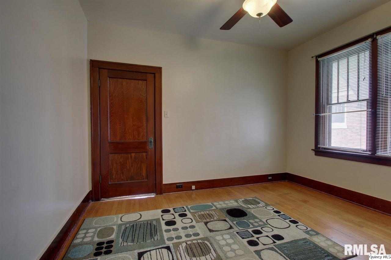 2241 Spring Street Quincy, IL 62301 - Photo 15 of 21