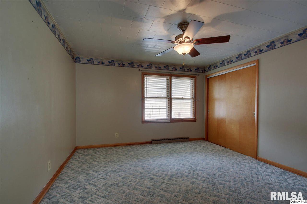 2241 Spring Street Quincy, IL 62301 - Photo 16 of 21