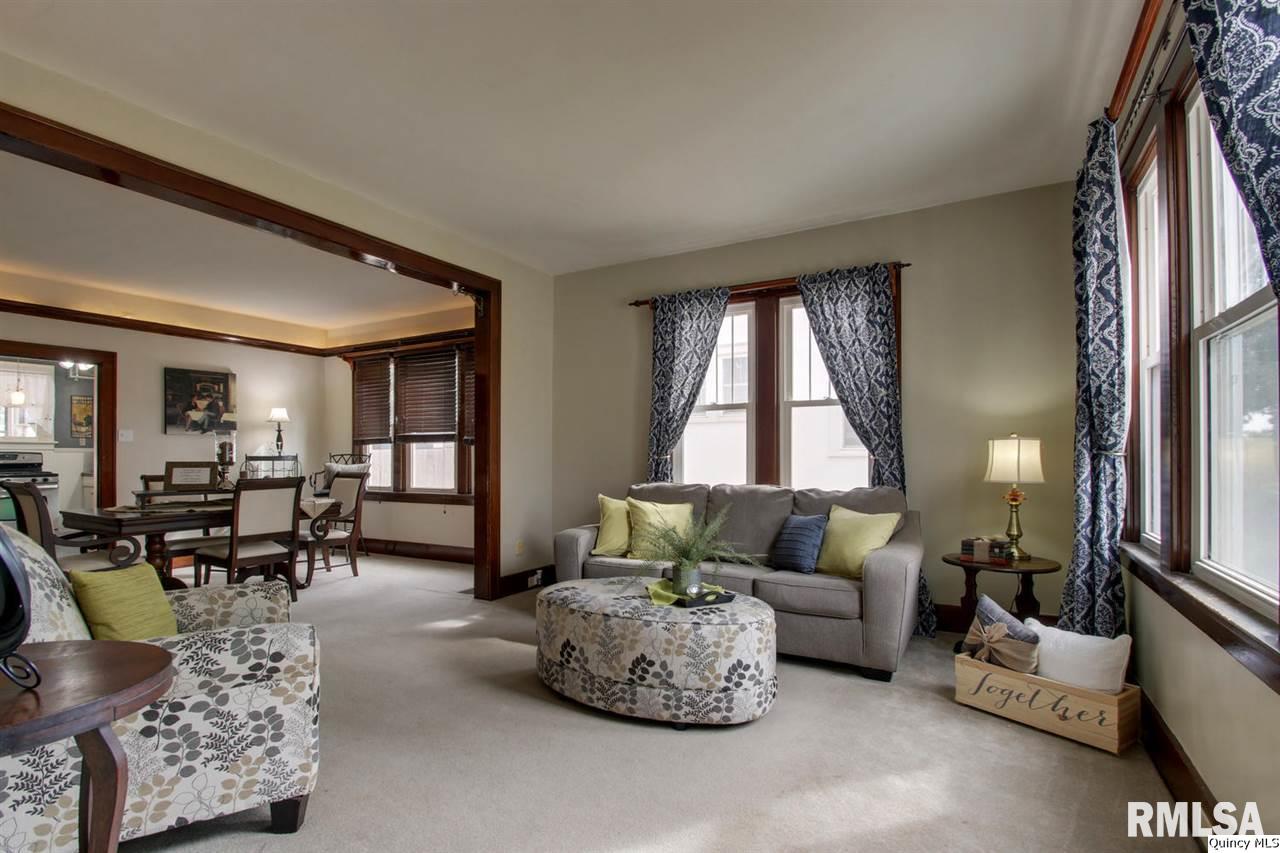 2241 Spring Street Quincy, IL 62301 - Photo 5 of 21