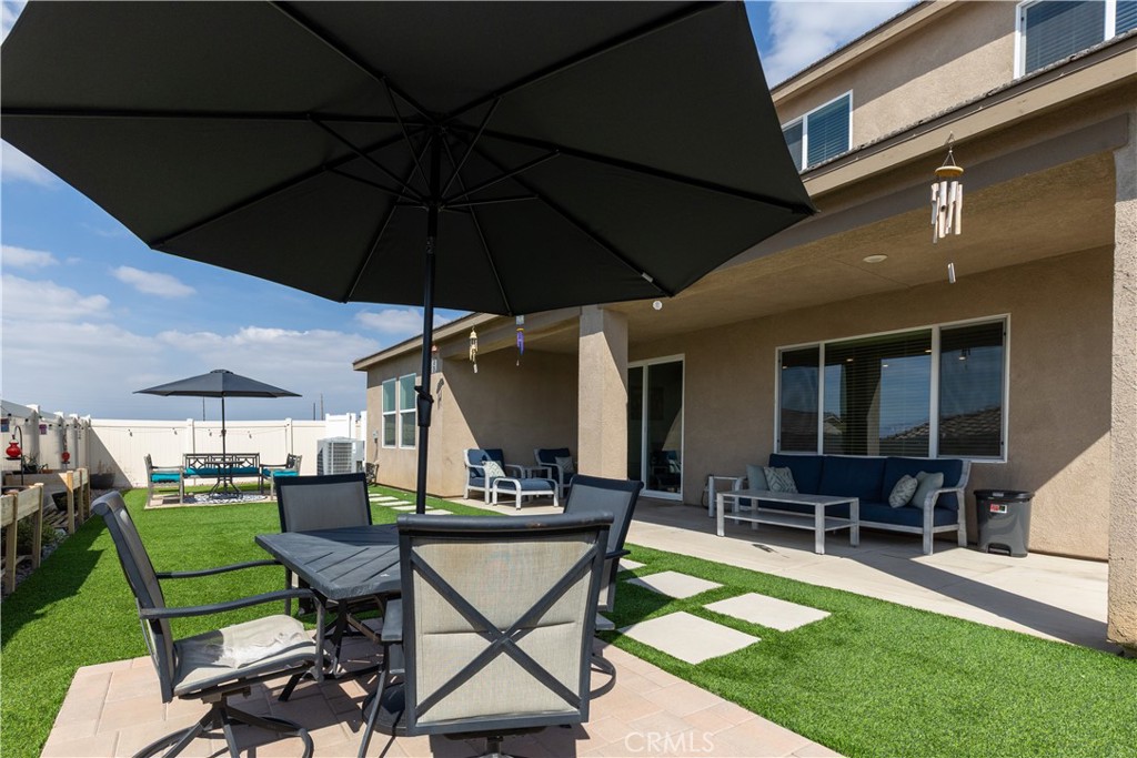 7635 Sweet Rnch Circle Riverside, CA 92507 - Photo 9 of 50