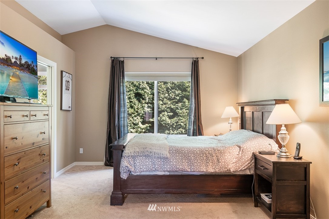 8814 Northeast 178th Street Bothell, WA 98011 - Photo 15 of 32 Gallery Image 15