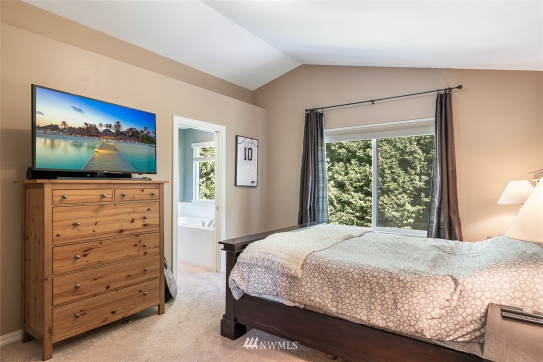 8814 Northeast 178th Street Bothell, WA 98011 - Photo 17 of 32 Gallery Image 17