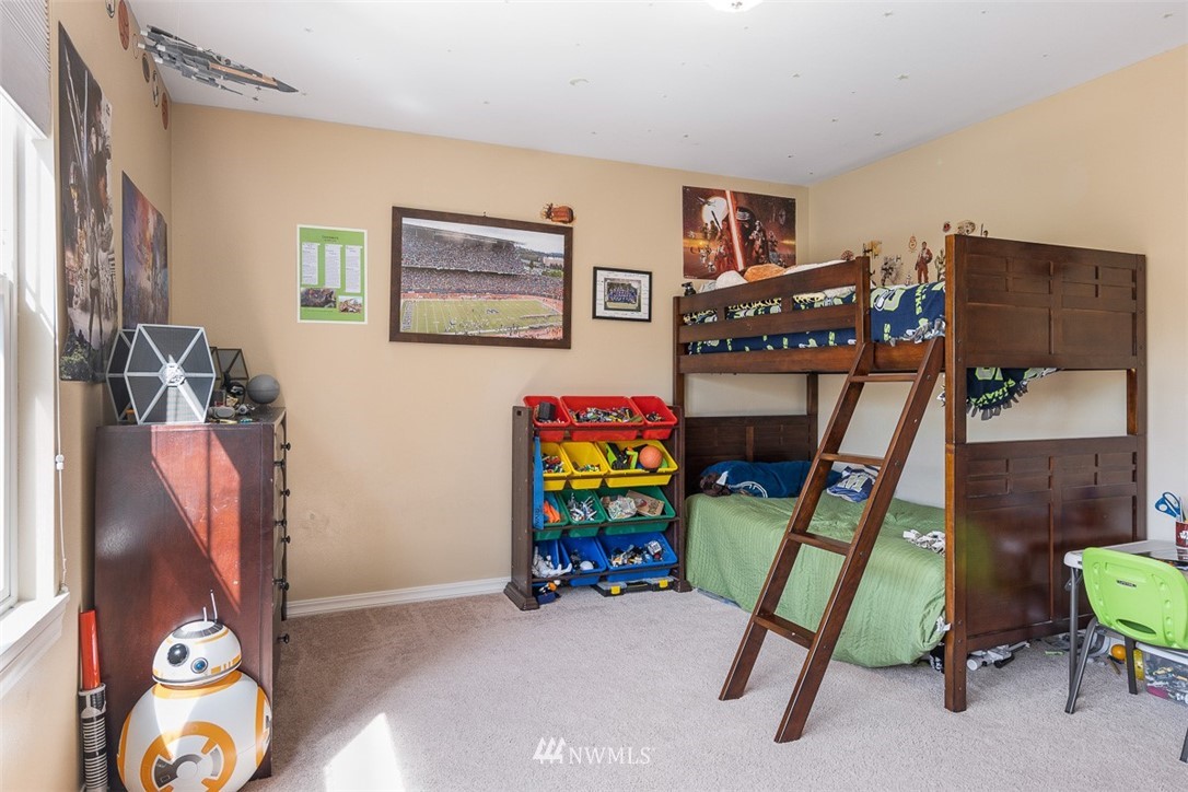 8814 Northeast 178th Street Bothell, WA 98011 - Photo 23 of 32 Gallery Image 23