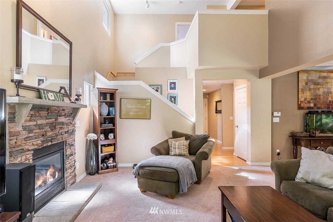 8814 Northeast 178th Street Bothell, WA 98011 - Photo 7 of 32 Gallery Image 7