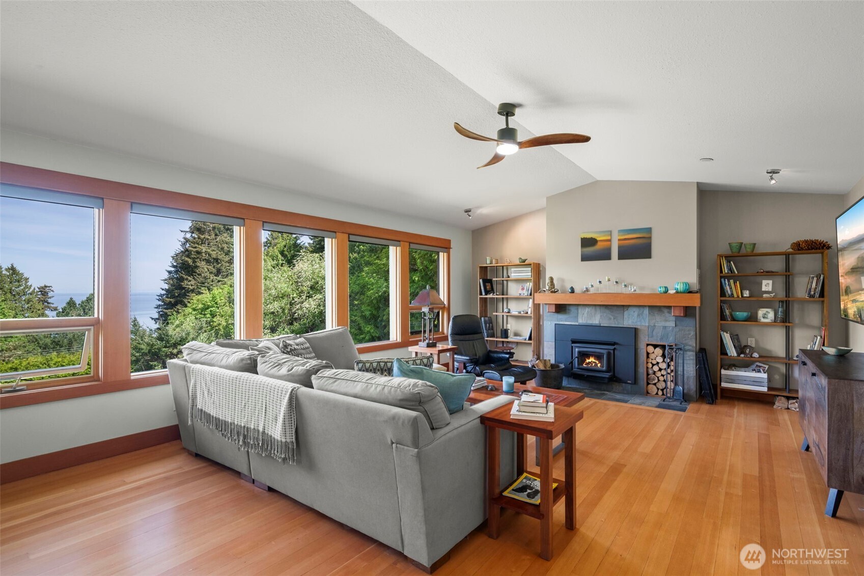 532 Whitecap Road Bellingham, WA 98229 - Photo 7 of 39