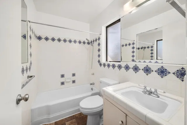 $695,000 | 180 Dakota Avenue, Unit D, Santa Cruz, CA 95060