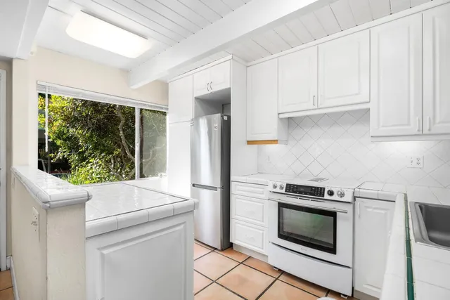 $695,000 | 180 Dakota Avenue, Unit D, Santa Cruz, CA 95060