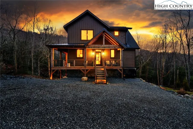 $1,199,900 | 703 Eagle Springs Trail, Banner Elk, NC 28604
