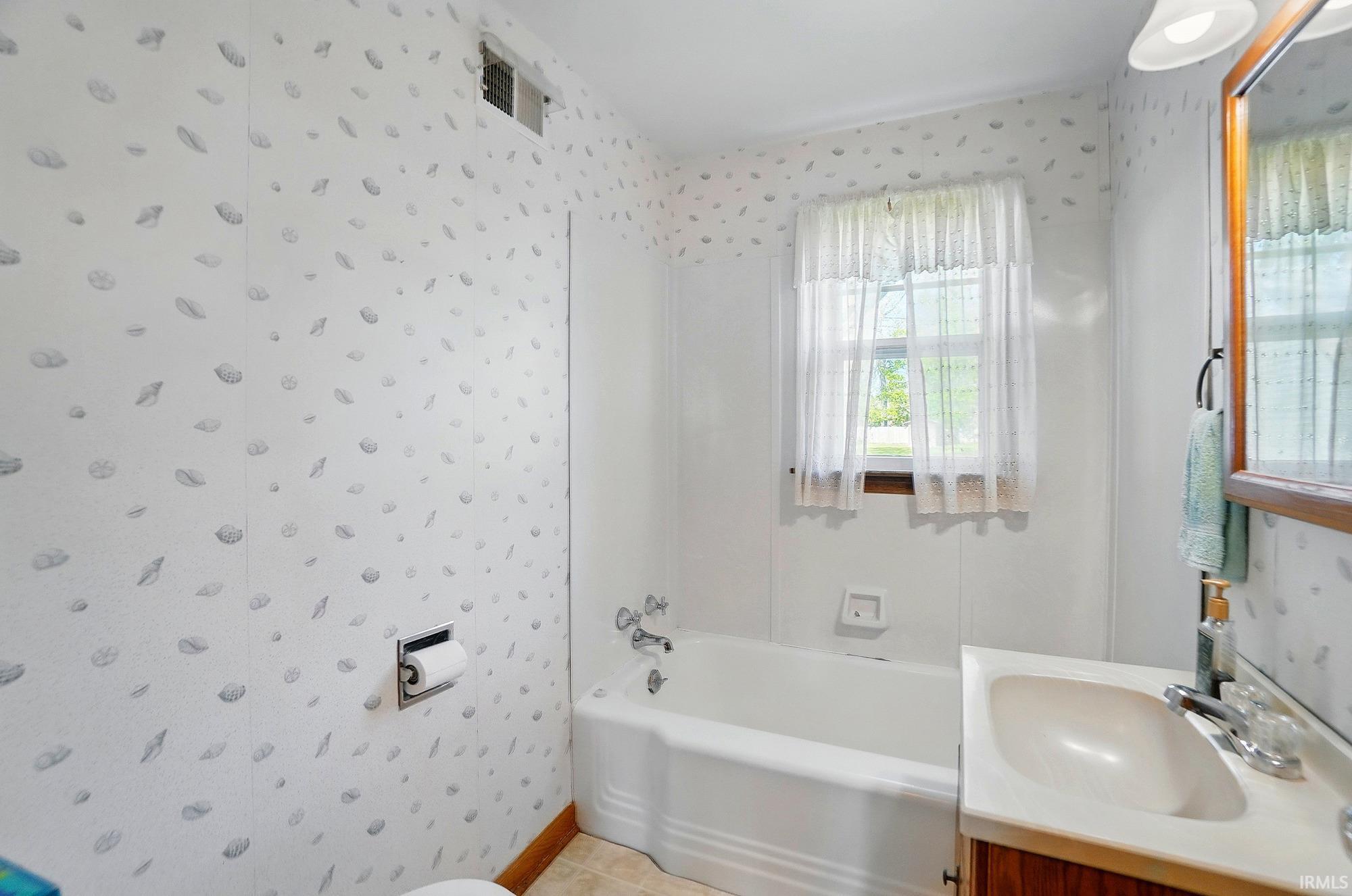 3023 Hobson Road Fort Wayne, IN 46805 - Photo 14 of 30 Gallery Image 14