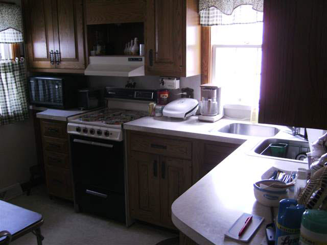 563 East Lake View Road Syracuse, IN 46567 - Photo 4 of 7 Gallery Image 4