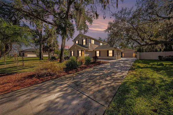 $894,000 | 8805 Cross Landing Lane, Riverview, FL 33578