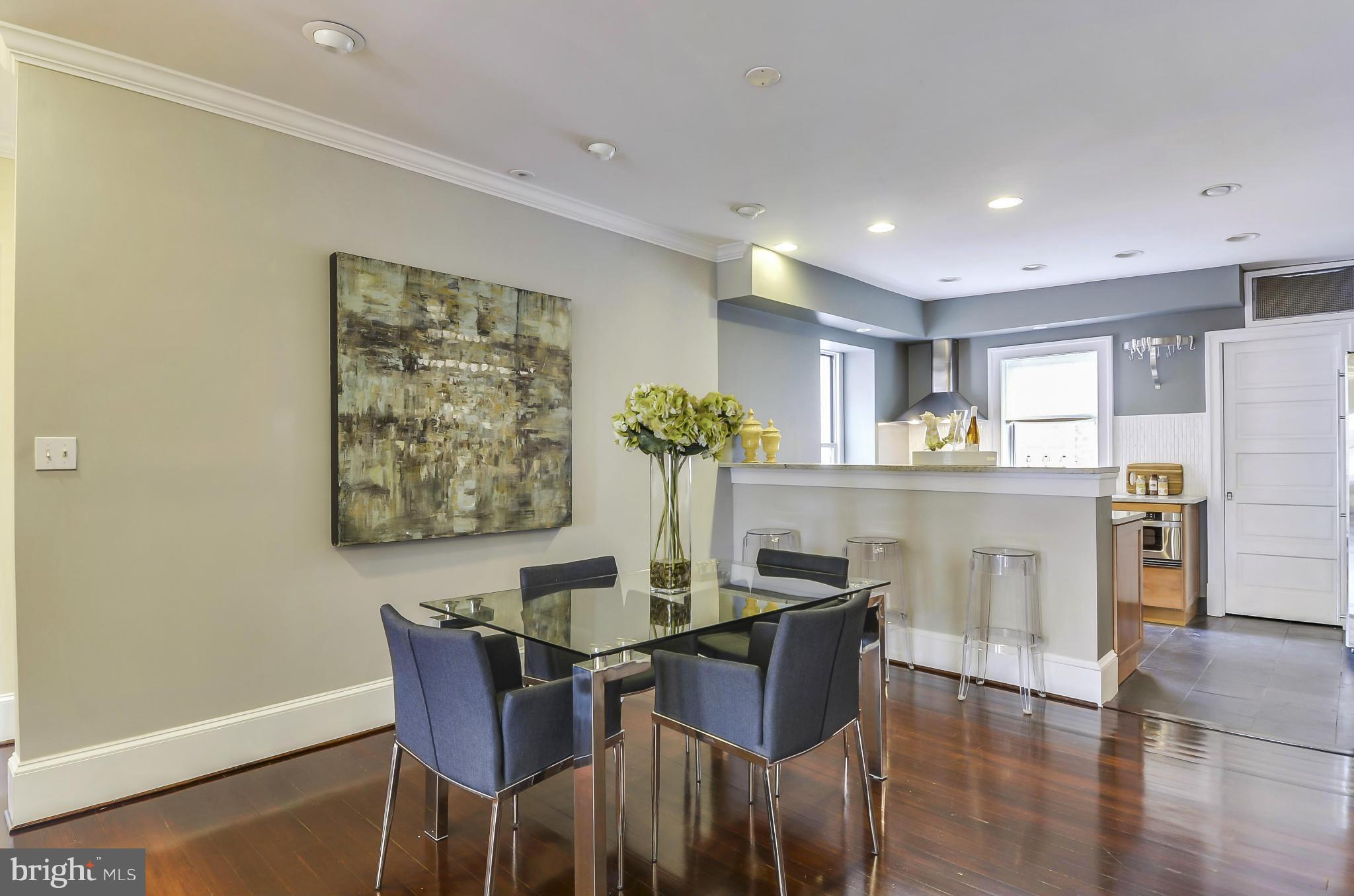 2006 Columbia Road Northwest, Unit 50 Washington, DC 20009 - Photo 9 of 30 Dining Room