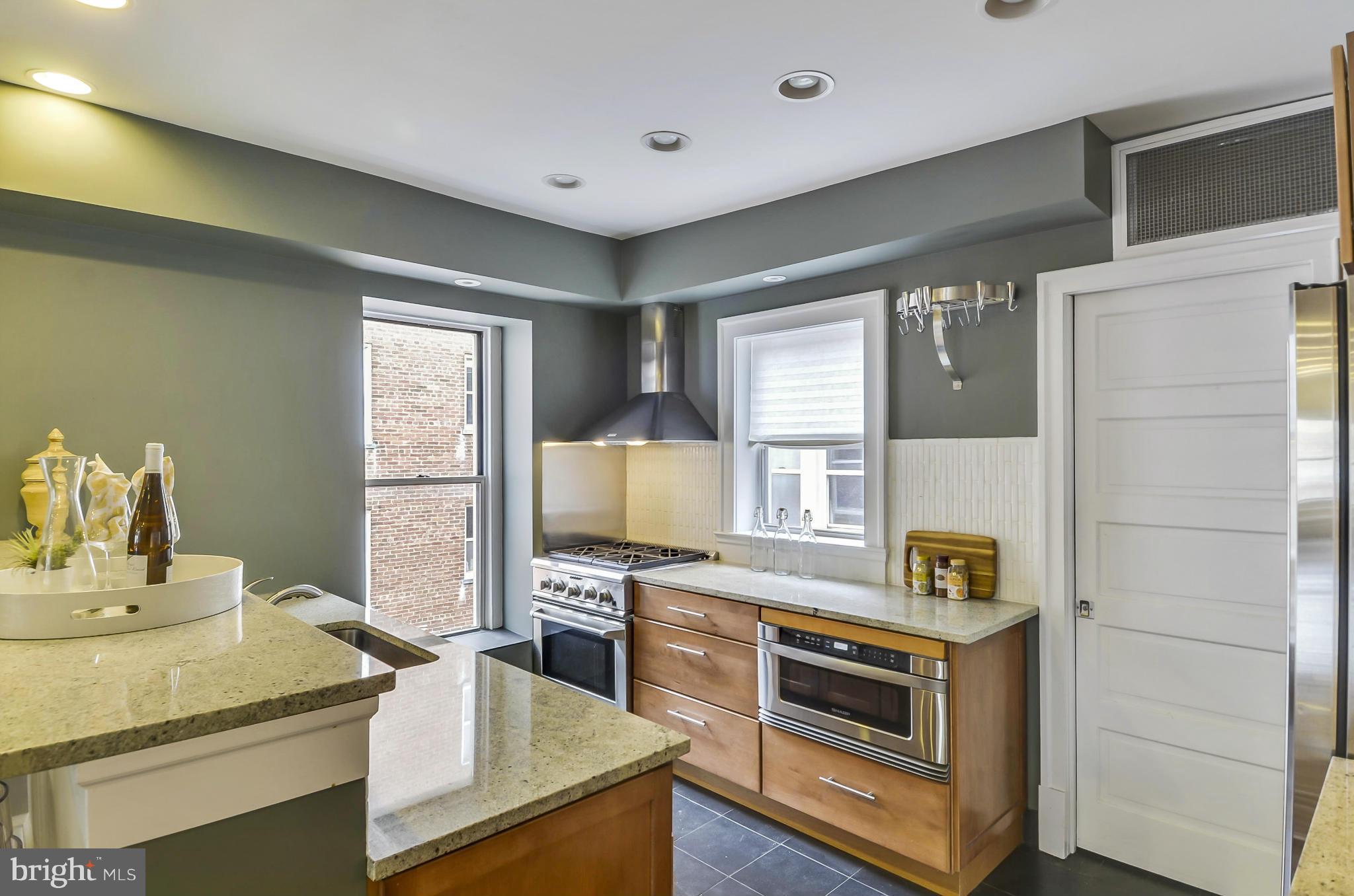 2006 Columbia Road Northwest, Unit 50 Washington, DC 20009 - Photo 12 of 30 Kitchen