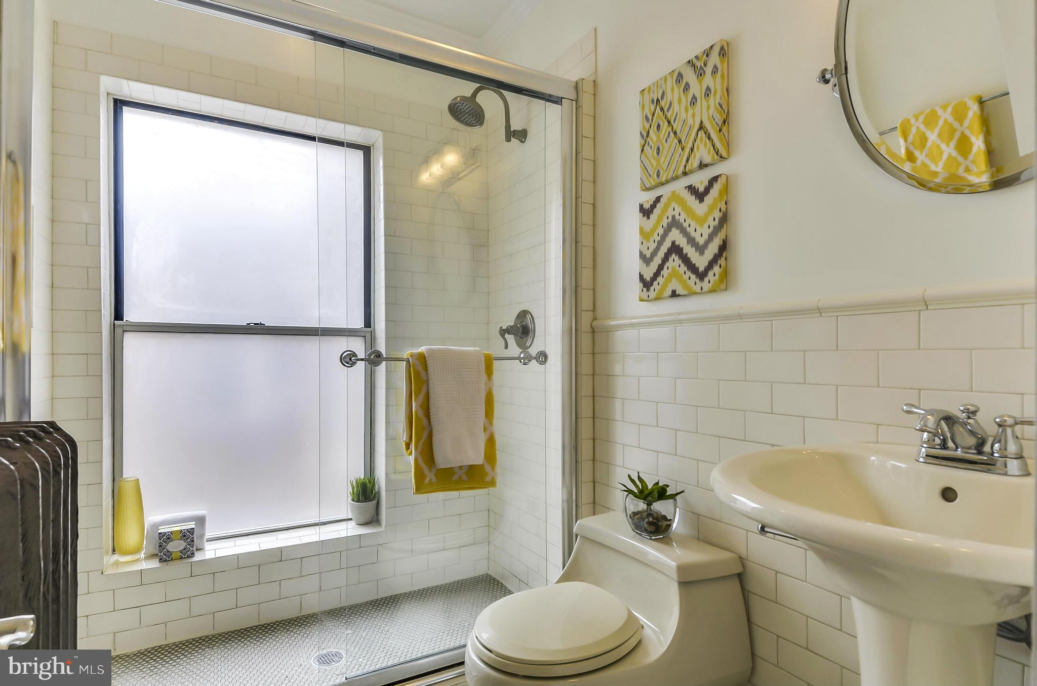 2006 Columbia Road Northwest, Unit 50 Washington, DC 20009 - Photo 22 of 30 Bath