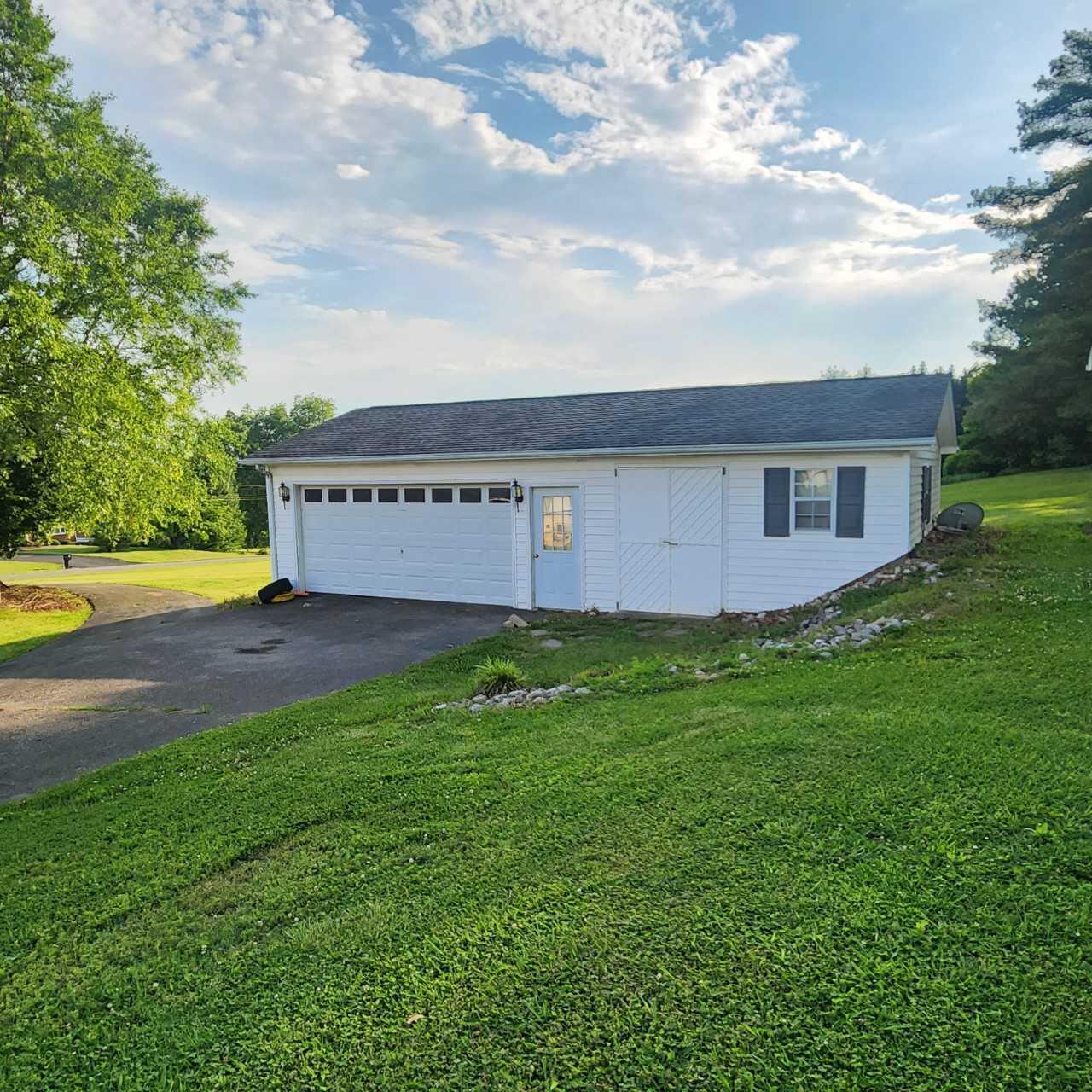 100 Wescott Road Rocky Mount, VA 24151 - Photo 2 of 25 download (47)