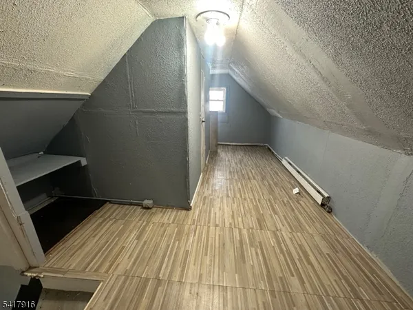 $2,400 | 426 Franklin Street, Unit 2, Elizabeth Port, NJ 07206