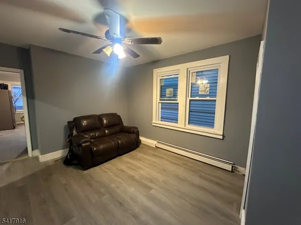 $2,400 | 426 Franklin Street, Unit 2, Elizabeth Port, NJ 07206