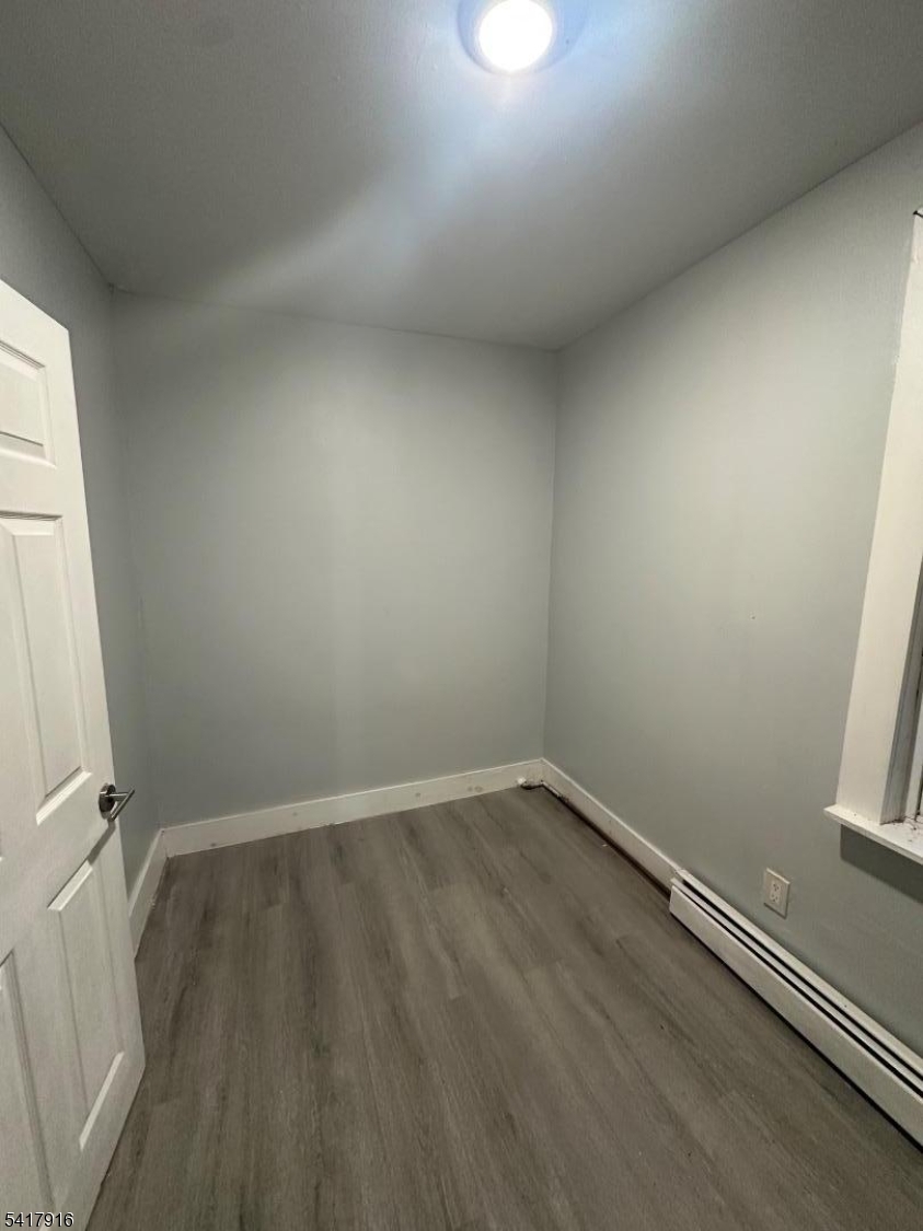 426 Franklin Street, Unit 2 Elizabeth Port, NJ 07206 - Photo 6 of 18 an empty room with a window