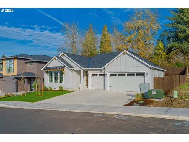$649,900 | 2312 East Dalmation Drive, La Center, WA 98629