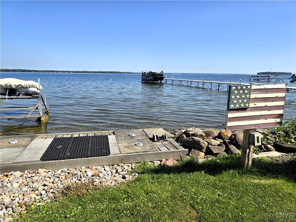 6244 Muskrat Bay Road Brewerton, NY 13029 - Photo 18 of 36