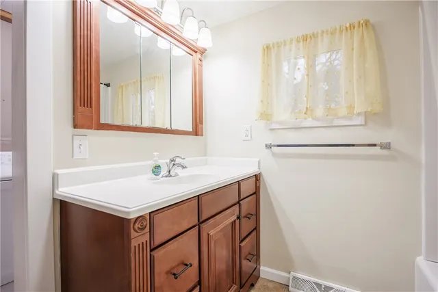 $199,000 | 2 Union Street, Potter, NY 14544