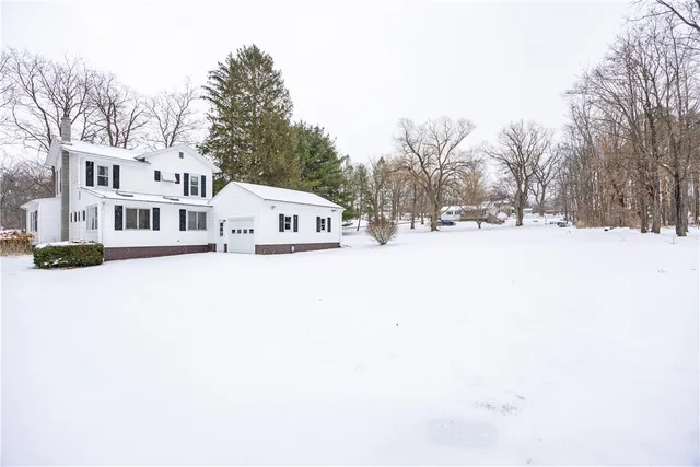 $199,000 | 2 Union Street, Potter, NY 14544