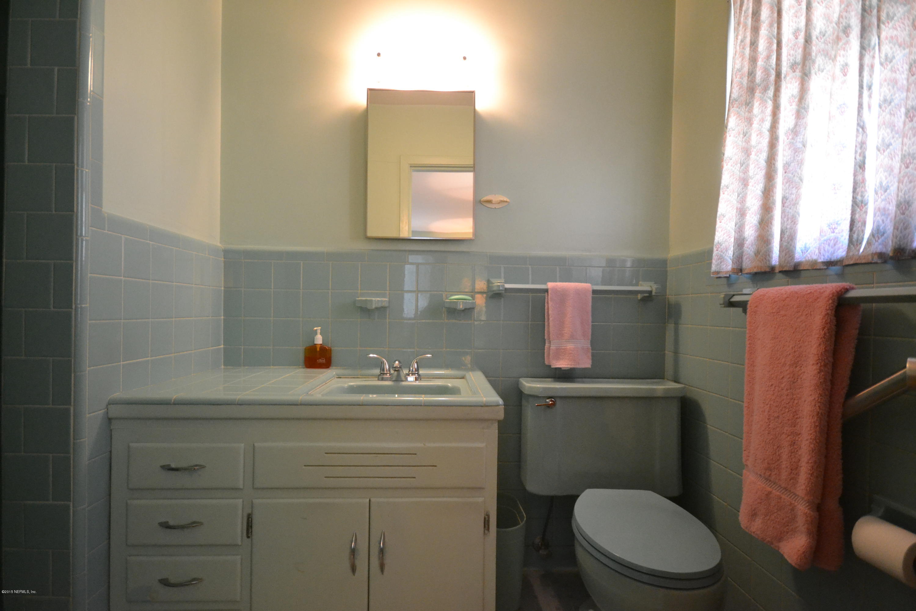 4124 Churchwell Road Jacksonville, FL 32210 - Photo 12 of 24 Master Bathroom