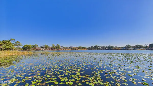 $1,275 | 301 Lullwater Drive, Unit 295, Panama City Beach, FL 32413