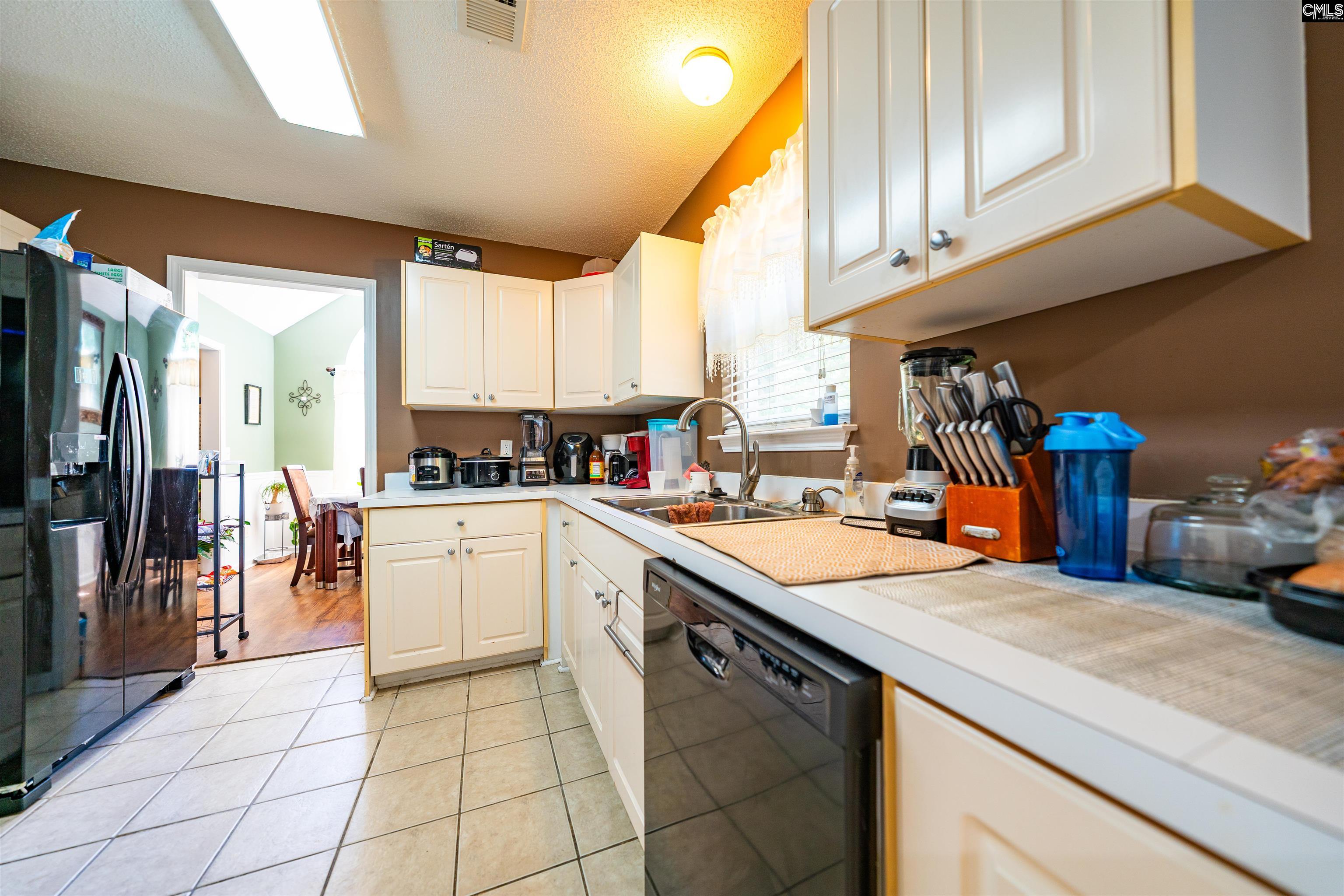 130 Brandon Hall Road Columbia, SC 29229 - Photo 17 of 45