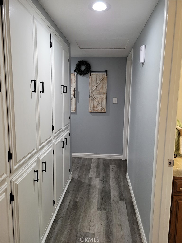 21535 Pine Ridge Avenue Apple Valley, CA 92307 - Photo 15 of 40